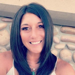 Meet your Posher, Cortney